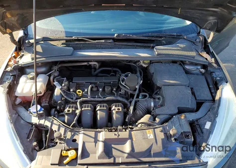 2015 Ford Focus Se z USA, uszkodzony, nr VIN 1FADP3F2XFL325615